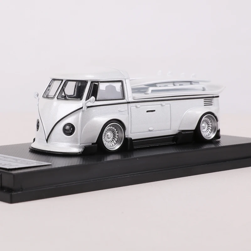 LF 1:64 RWB T1 بيك اب محاكاة يموت الصب سبيكة سيارة نموذج الحرف الديكور جمع لعبة أدوات هدية