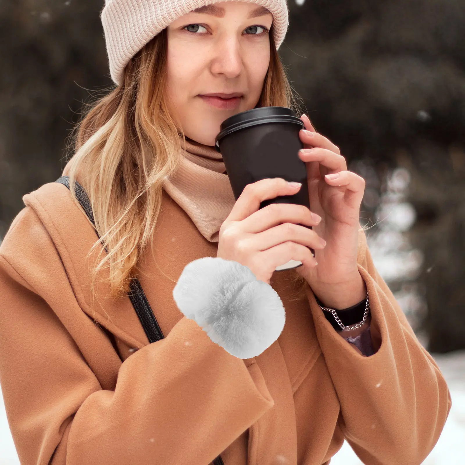 

1Pair Warm Wrist Cuffs Fit Lightweight Warm Fabric Winter Hand Warmers Wind Resistant Casual Wear