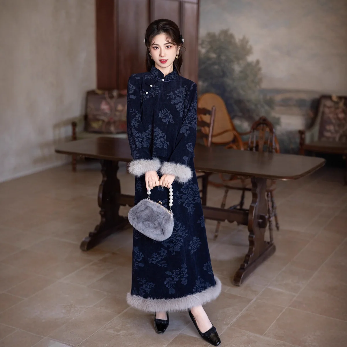 Young Autumn and Winter Thickened Chenille Improved Qipao Two-piece Set 2025 New Chinese Style Qipao