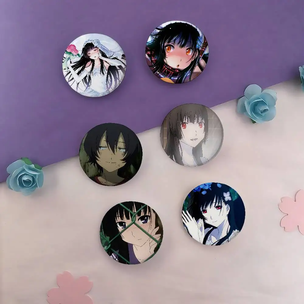 Anime S-Sankarea Minimalistische, exquisite Weißblechbroschen: Elegante Anstecknadeln für Taschenaccessoires, praktische Souvenirgeschenke