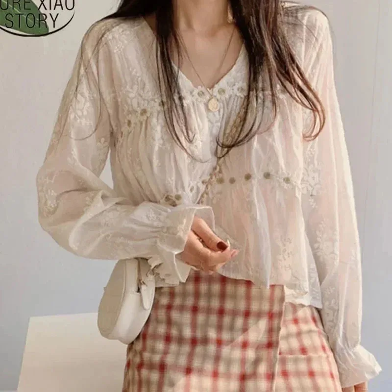 Floral V-neck New Lace Women\'s Shirts 2024 Women Blouse Flare Sleeve Ladies Tops Korean Sweet White Clothes Blusas Mujer 13037