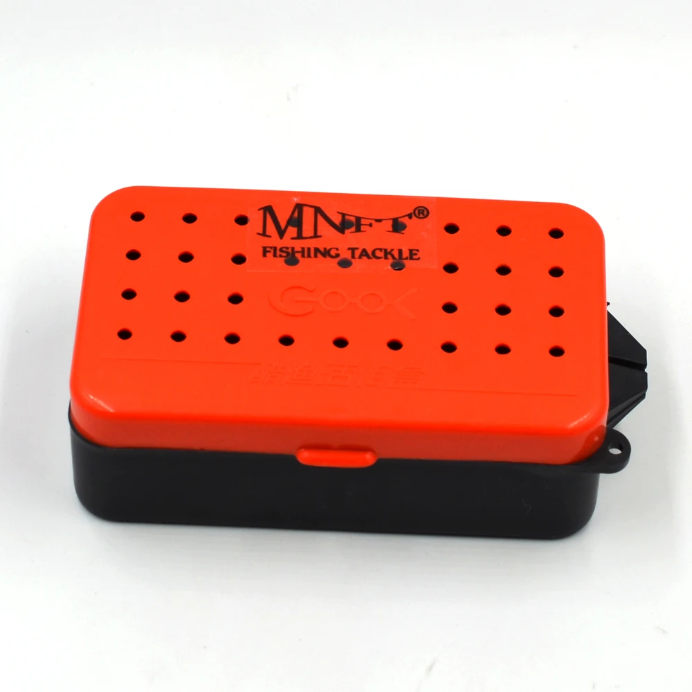 MNFT 1PCS Portable Fishing Alive Lures and Baits Box Blood Earthworm Lure Storage Boxes 10*6*3.3cm