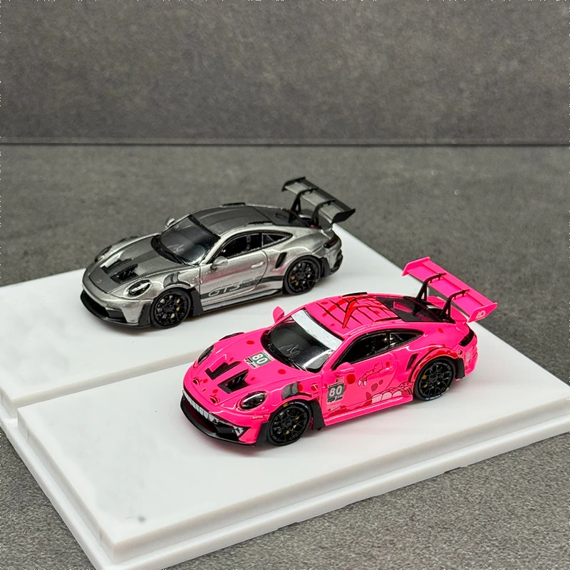 Diecast 1:64 Scale Alloy Simulation 911 992 GT3 RS Classic Sedan Toy Car Model Scene Display Children's Toy Collection Souvenirs