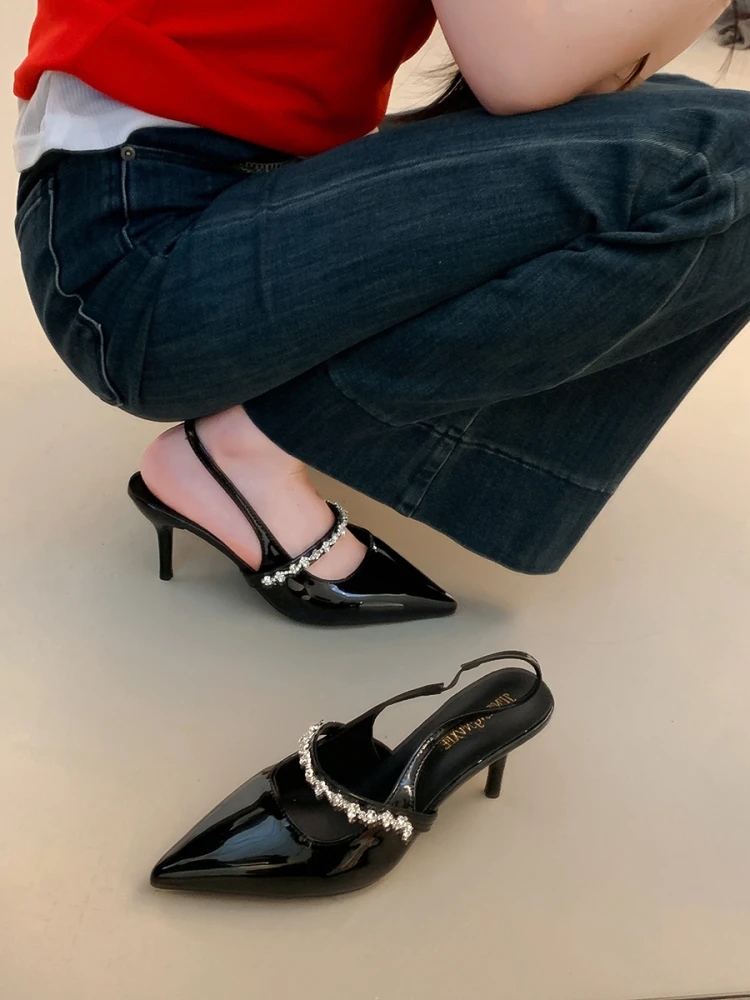 حذاء امرأة أفريقية بيج عالية الكعب أشار مضخات 2025 Slingback مثير الصنادل بورجوندي 12 سنتيمتر تو أحدث المفتوحة كروسدرسر كريستال