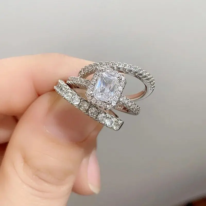 3-piece set with sparkling zircon rings, exquisite daily necessities accessories, fashionable and versatile women's jewelry whol