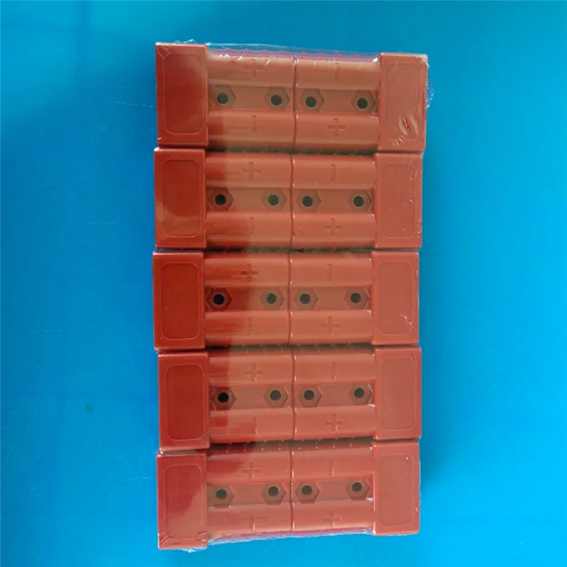 

10PCS Anderson Style Plug Connector Set 50A With Anderson Handle Forklift Battery Charging Quick Connectors Set As Shown