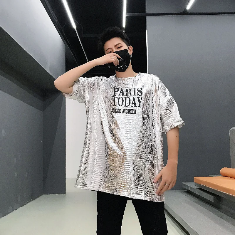 YASUGUOJI Fashion Silver Metallic Snake Pattern T Shirt Men Disco Party Glitter Tshirts Men Tee Shirt Homme Stage Prom Camisetas