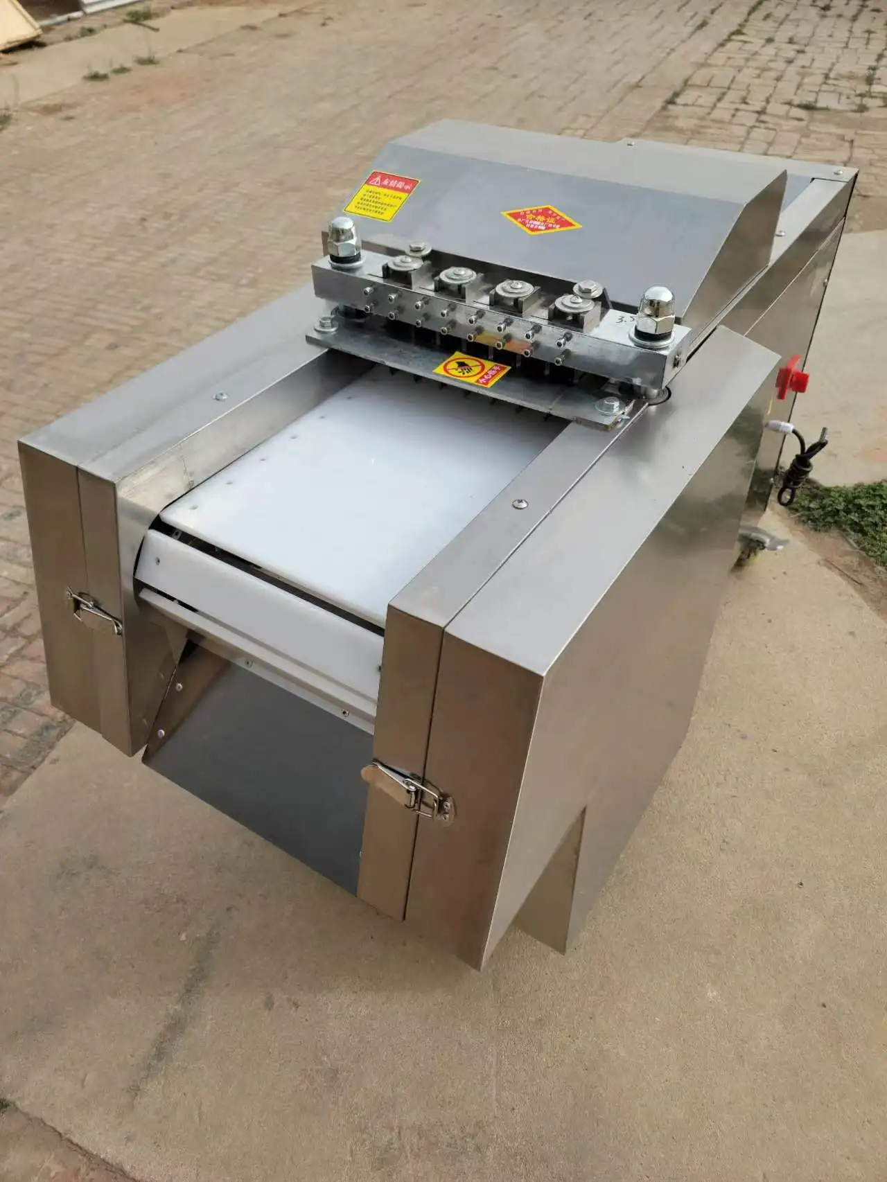 Tilapia Fish Fillet Machine Perch Fish Cutting Machine  Carp Fish Back Opening Machines Lure Killer Fishing Rods