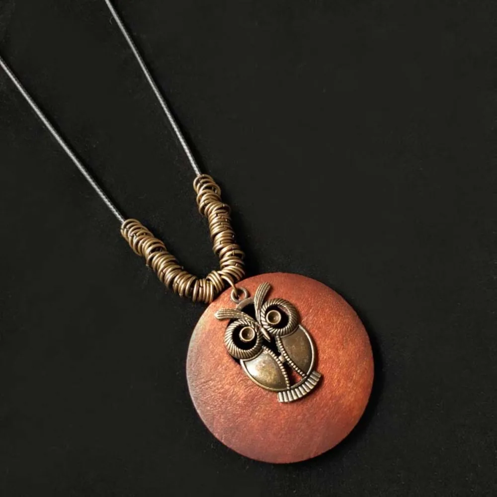 Female Jewelry Round Sweater Chain Wooden Retro Ethnic Clothing Pendant Vintage Leather Lanyard Women Girls