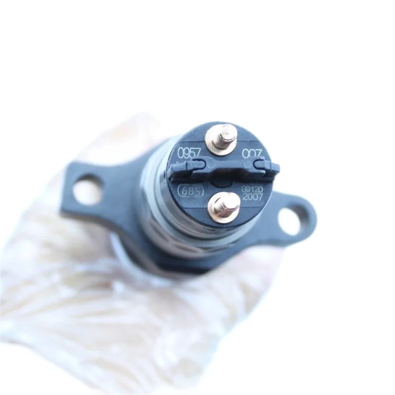 Brand-New Auto Parts Diesel Fuel Injector Nozzle 0445120007 0445120212 0986435508 For F-ord I-veco V-W D-AF C-ummins