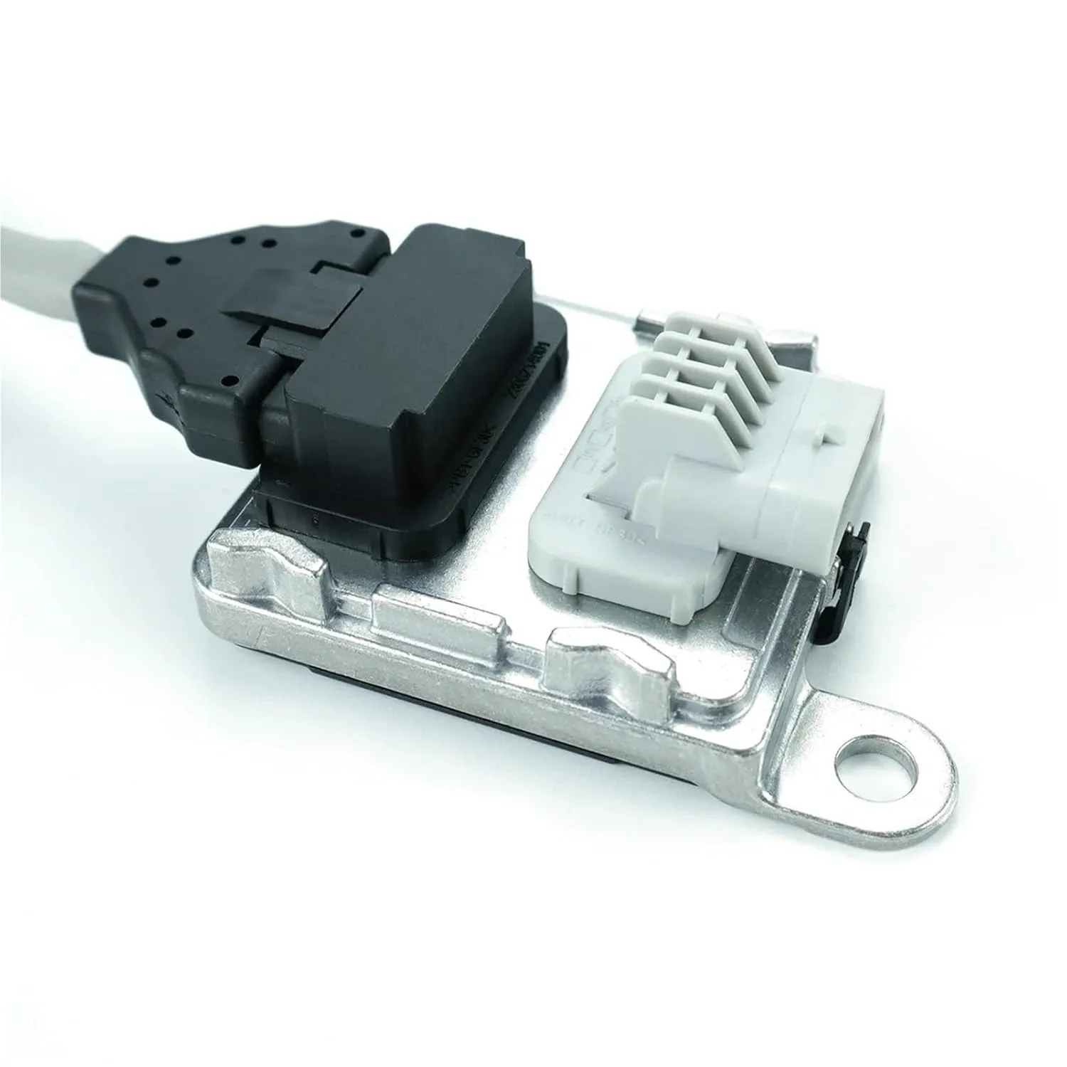 

Zero Defect 12V 9817308880 Nitrogen Oxide Sensor, Suitable ForPeugeot Jumpy Nox, with A Warranty Period of 1 Year