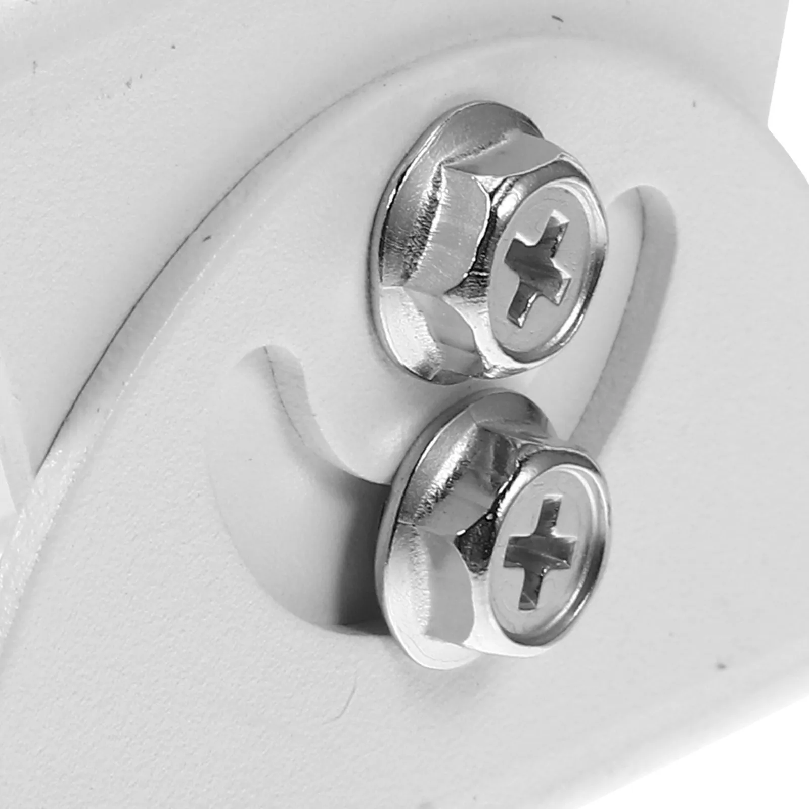 1Set Aluminum Alloy Universal Baby Monitor Clamp Adjustable Height 360-Degree Swivel Security Camera Wall Ceiling Bracket