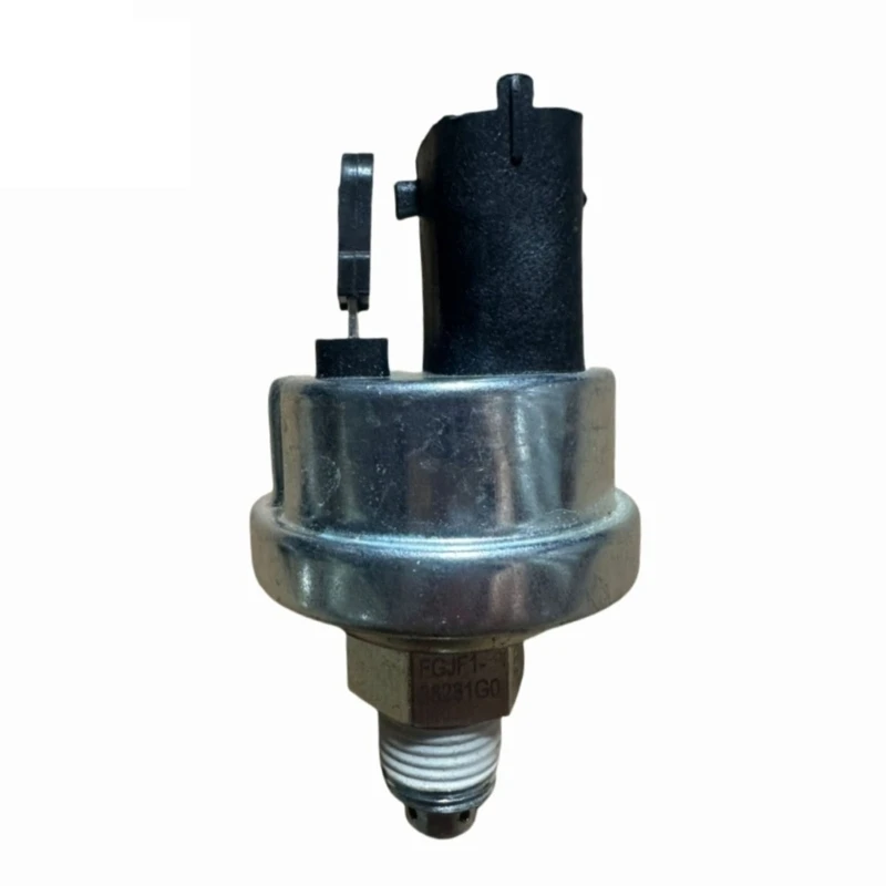 652F Precisions Engine Oil Pressure Detector FGJF1-38231G0 for Yuchai Bus