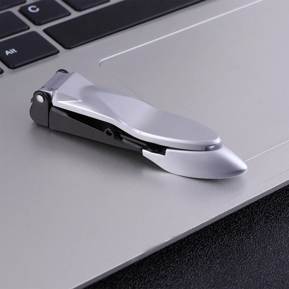 

Профессиональные кусачки для ногтей, 1 шт., из высокопрочной нержавеющей стали, с широким раскрытием, двусторонние, безопасные, для маникюра