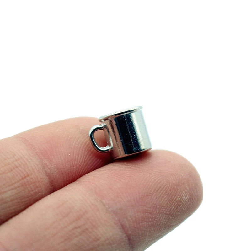 2 pezzi di casa delle bambole in miniatura simulazione tazza in lega modello accessori per mobili per la decorazione della casa delle bambole bambini finta gioca giocattoli