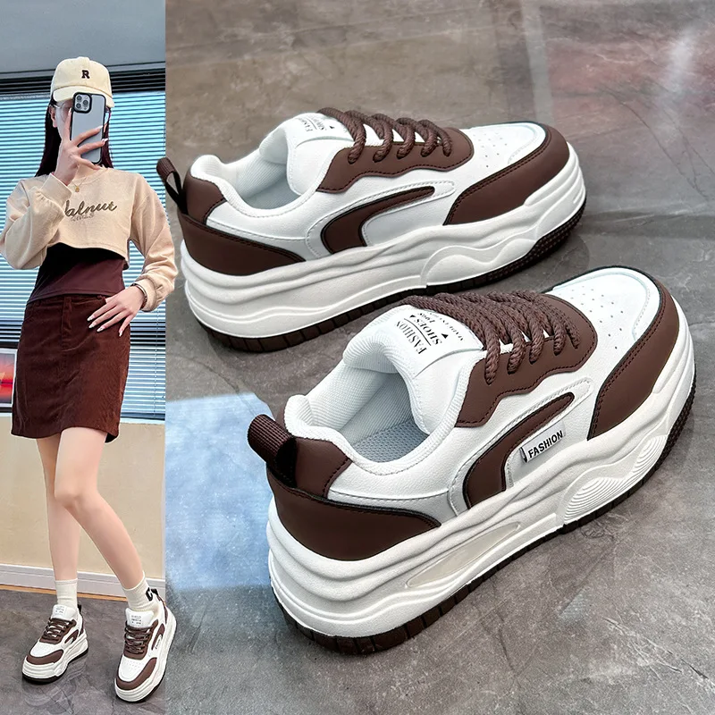 

2025 Spring White Shoes New Korean Edition Height Increasing Thick soled Sports Board Shoes Casual Shoes for Women