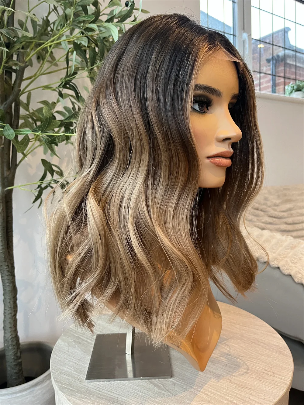13x4 Short Body Wave Lace Front Wig Brown Blonde Highlight Synthetic Hair Wigs For Women Realistic  LOOKGlueless HD Lace Wig