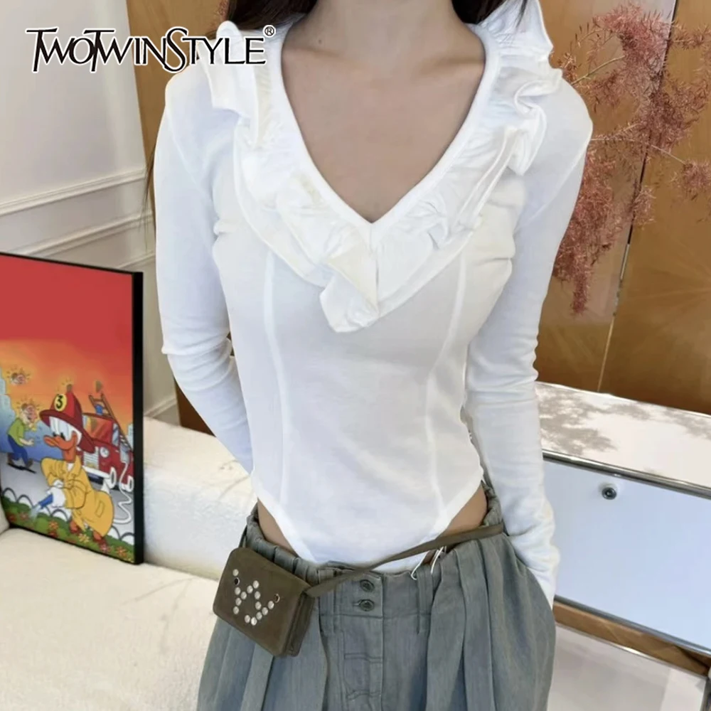 

TWOTWINSTYLE White Spliced Fungus Basics Jumpsuit Female V Neck Long Sleeve Slimming Hot Girl Women's Jumpsuits Autumn Fashion