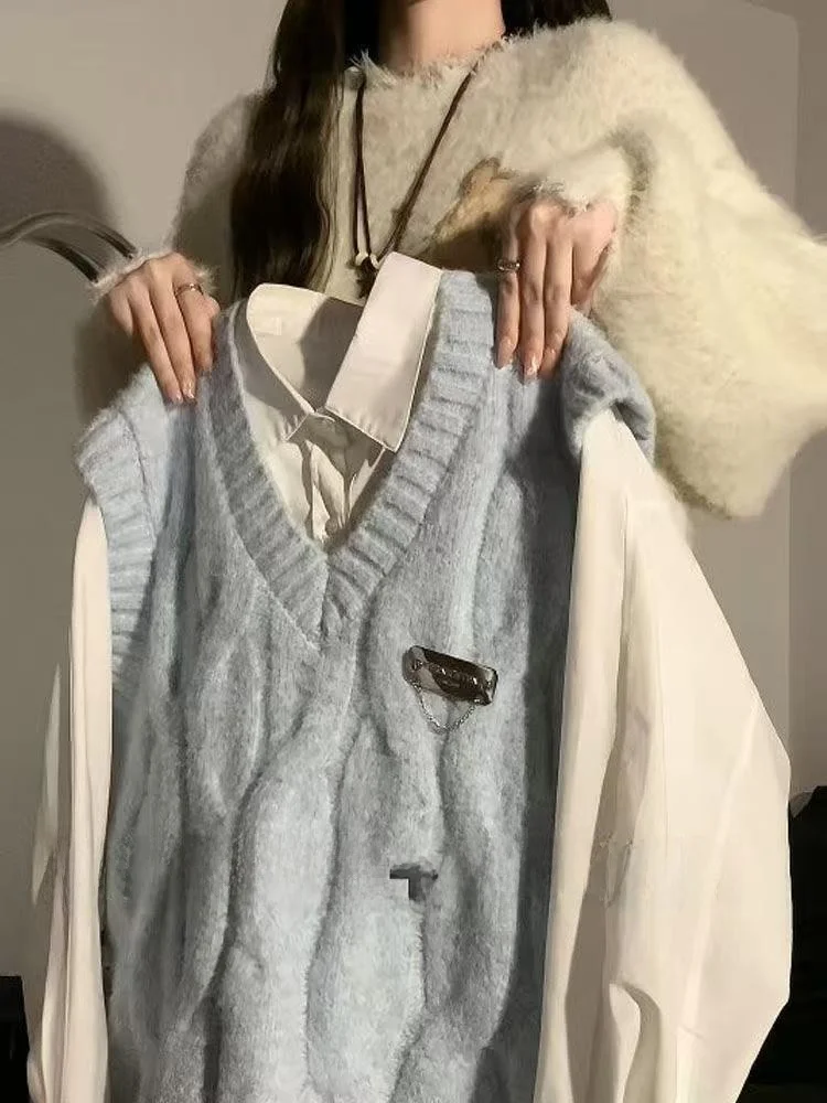 

Вязаный свитер с v-образным вырезом для колледжа, жилет для женщин, ранняя весна 2024, новая верхняя одежда, многослойный топ, длинный воротник-свеч, полиэстер