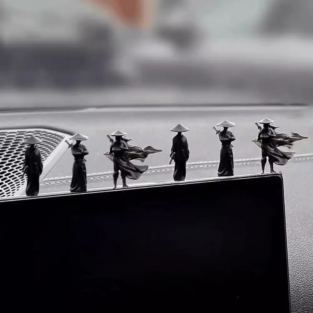6Pcs/set Model Mini Chinese Swordsman Figure Exquisite Ancient Car Statue Ornament Cartoon Swordsman Miniatures Bedroom