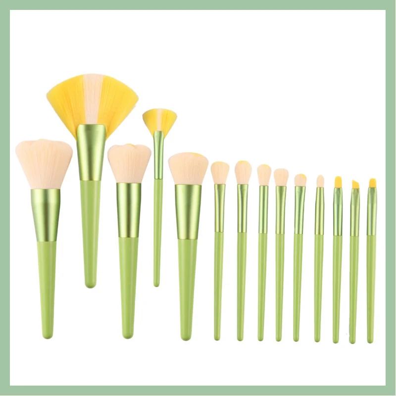 14pcs Creative Daisy Makeup Brush Set Loose Powder Eye Shadow Concealer Highlight Flower Brush Super Soft Beauty Cosmetics Tools