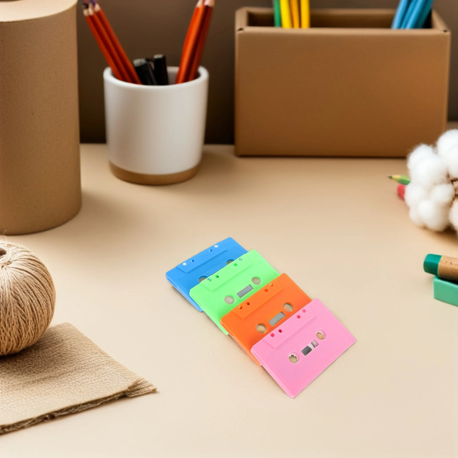 

4Pcs Blank Cassette Tapes Retro Vintage Audio Shells Empty for DIY Crafts Recording Party Wall Decoration Blank Audio Cassettes