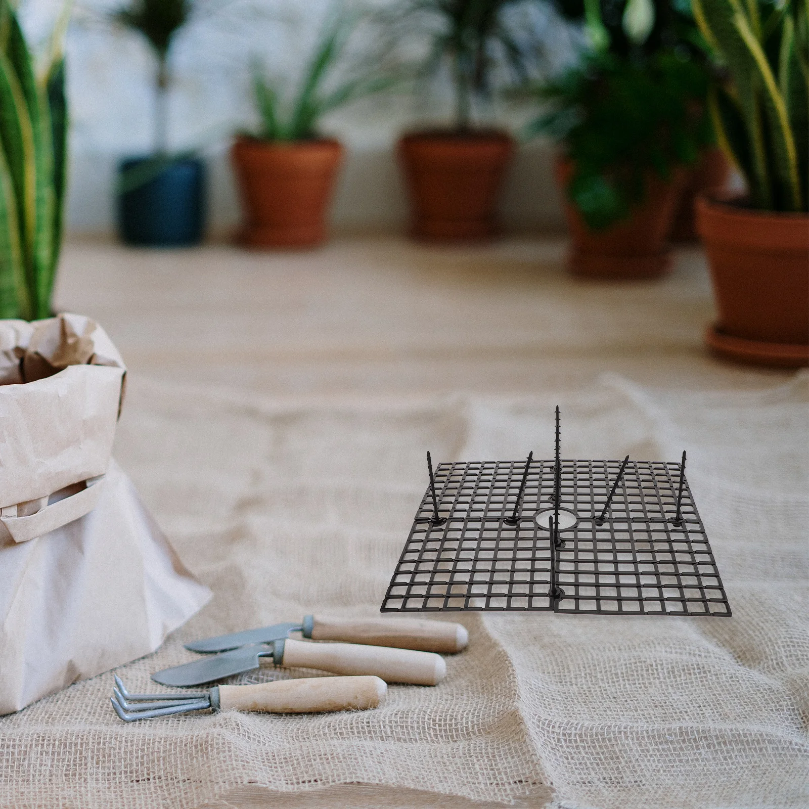 

3Pcs Flower Pot Cover Plant Mesh Grid Cuttable for Potted Plants Anti-Tip Wear Resistant Garden Supply Accessory