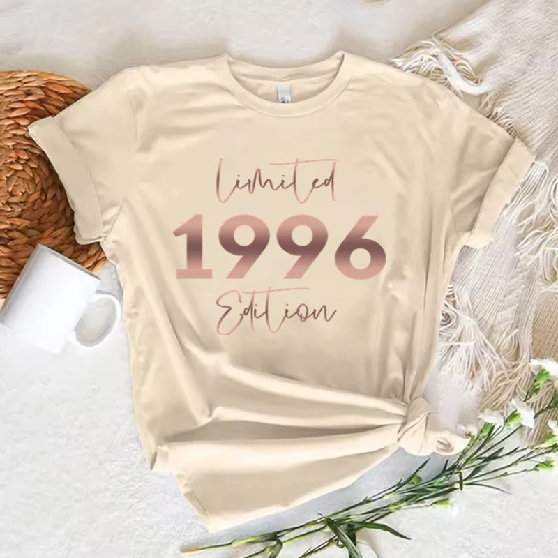 Image of Damen-T-Shirt, limitierte 1996 Edition, grafisches T-Shirt für Damen zum 30. Geburtstag, lustiges Vintage-Harajuku-T-Shirt für Damen