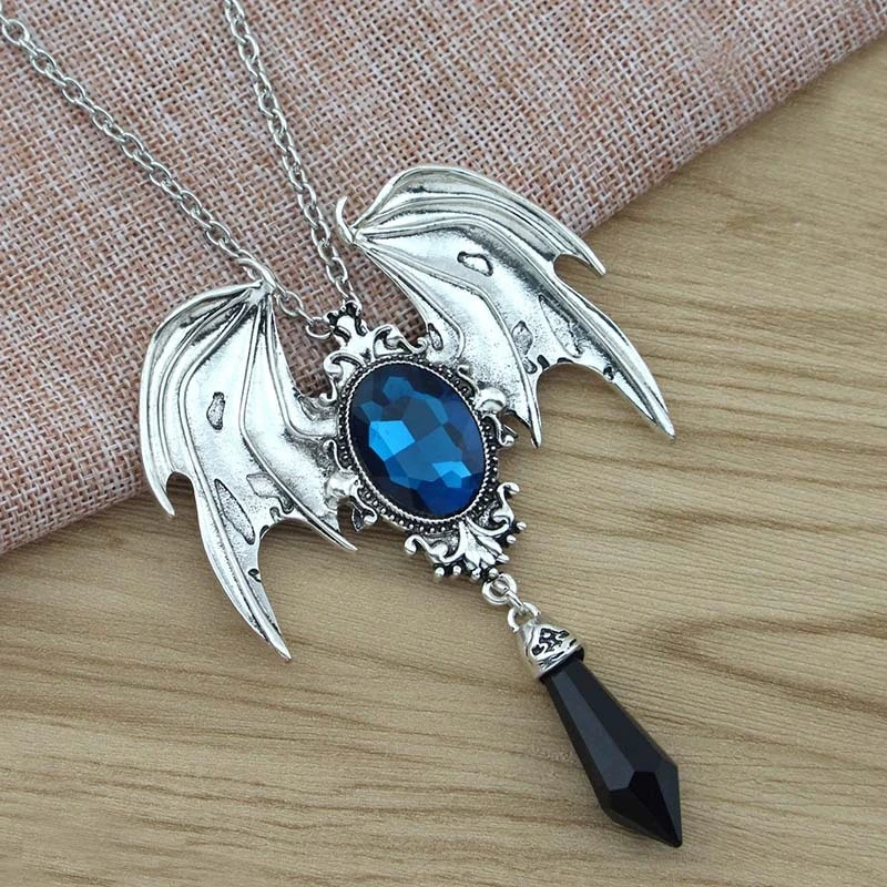 Sapphire Victoria bat wing inlaid Halloween European and American popular retro necklace pendant
