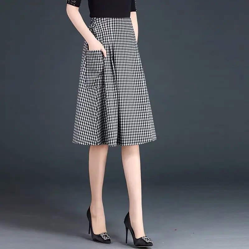 Office Lady Fashion Plaid Skirts Korean Streetwear Female Clothing Elastic Waist Vintage Women Spring Summer Casual A-line Skirt