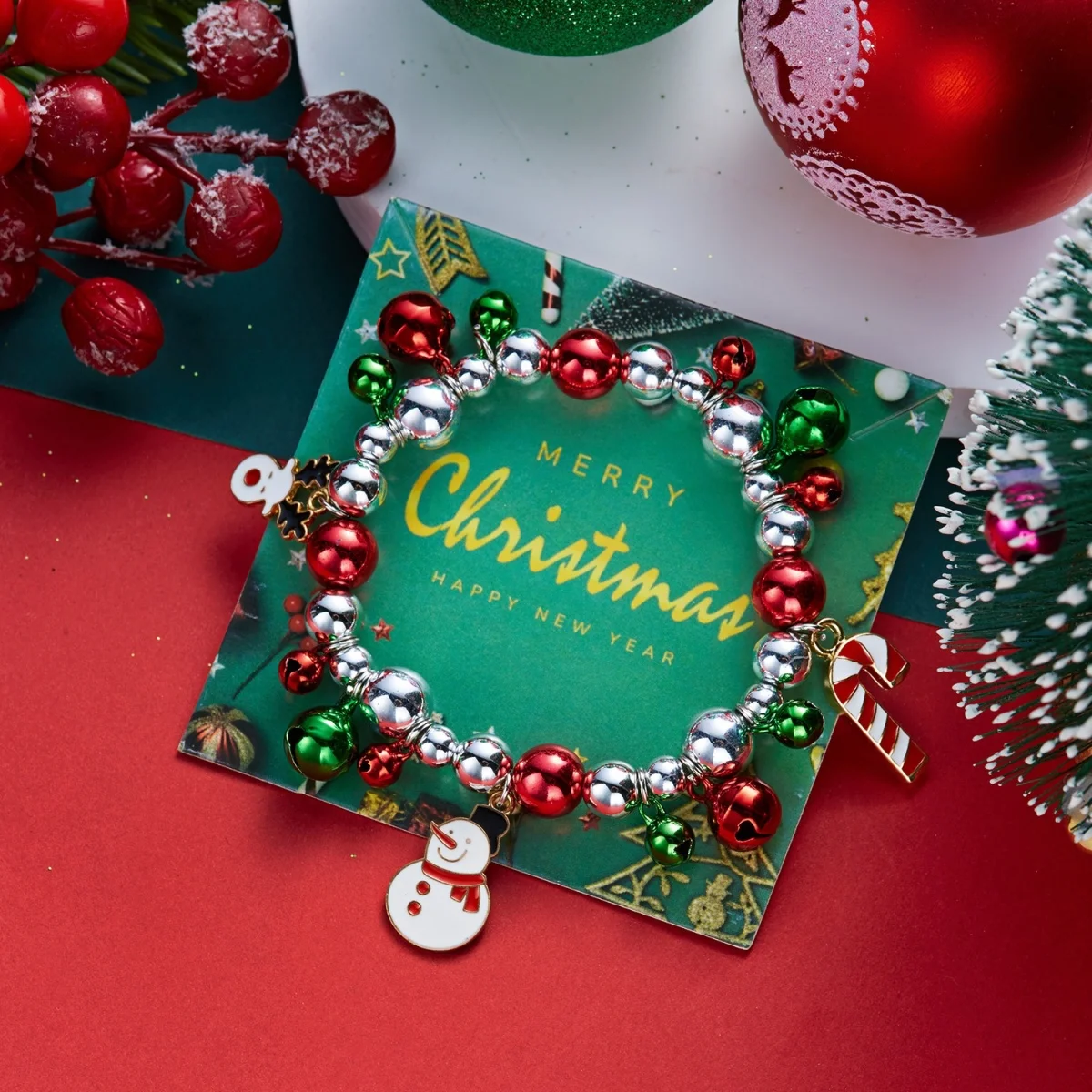 Weihnachtsbaum-Schneemann-Zuckerstangen-CCB-Perlenarmbänder für Damen, rot-grün, mit Glöckchen, Rentier, elastischer Armreif, Neujahrs-Schmuck – Detail 10