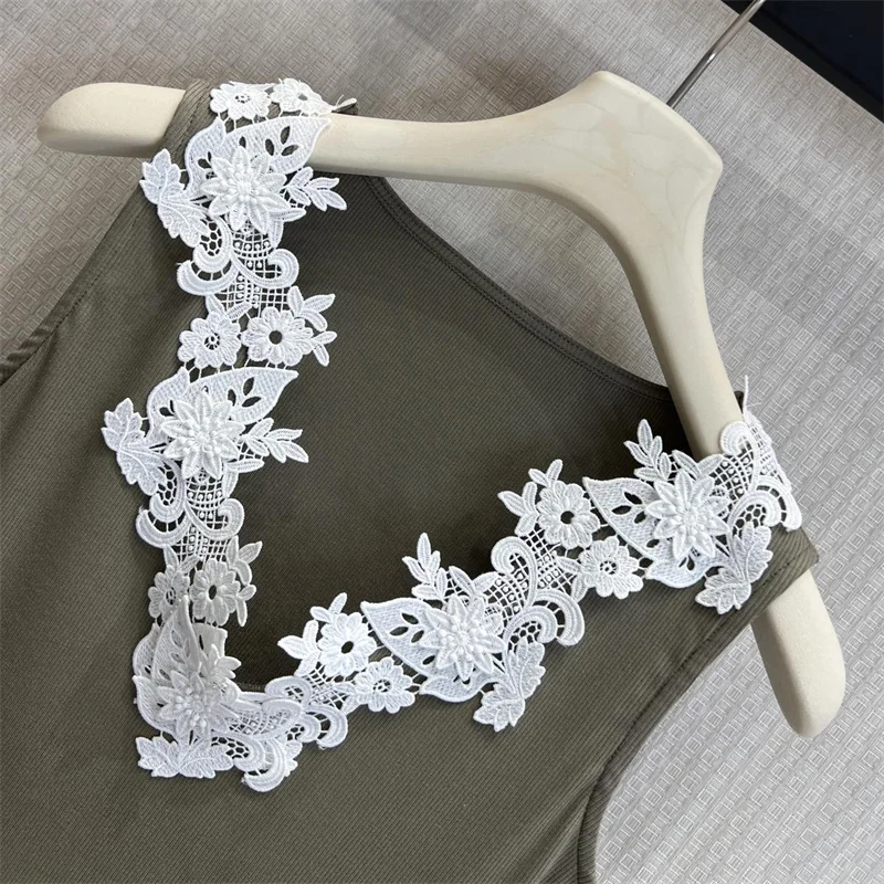 

Women's vest New elastic knitted slim fit sleeveless top for summer 2026 Cotton blend V-neck pullover Women's corset y2k T-shirt