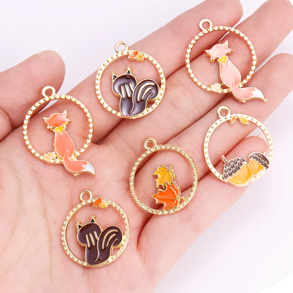 10Pcs Enamel Fox Maple Leaf Pine Cone Squirrel Charm Gold Color Metal Round Pendant DIY Key Chain Necklace Jewelry Accessories