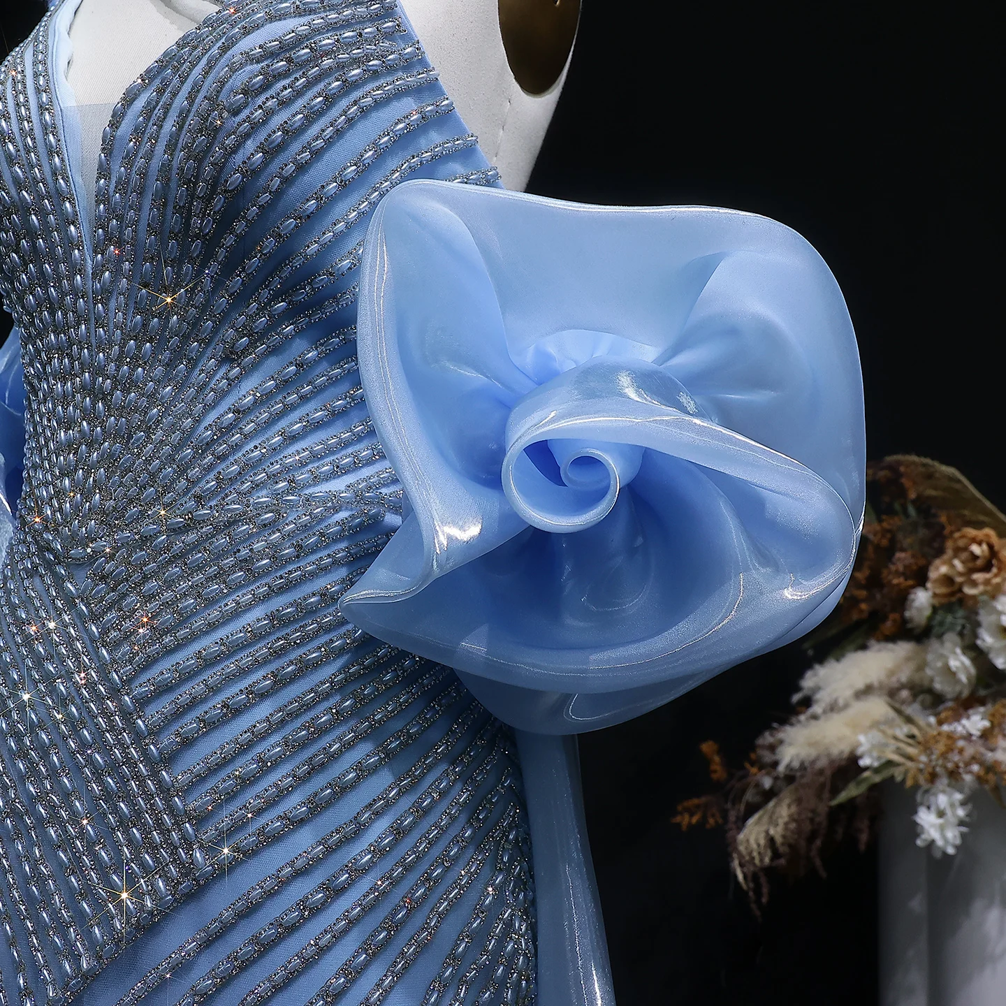 Sharon Said Dubai Luxuriöses Einschultriges Abendkleid mit Langer Schleppe, Stark Perlenbestickt, Saudi-Arabisches Damen-Abendkleid SS016 Maßanfertigung – Detail 7