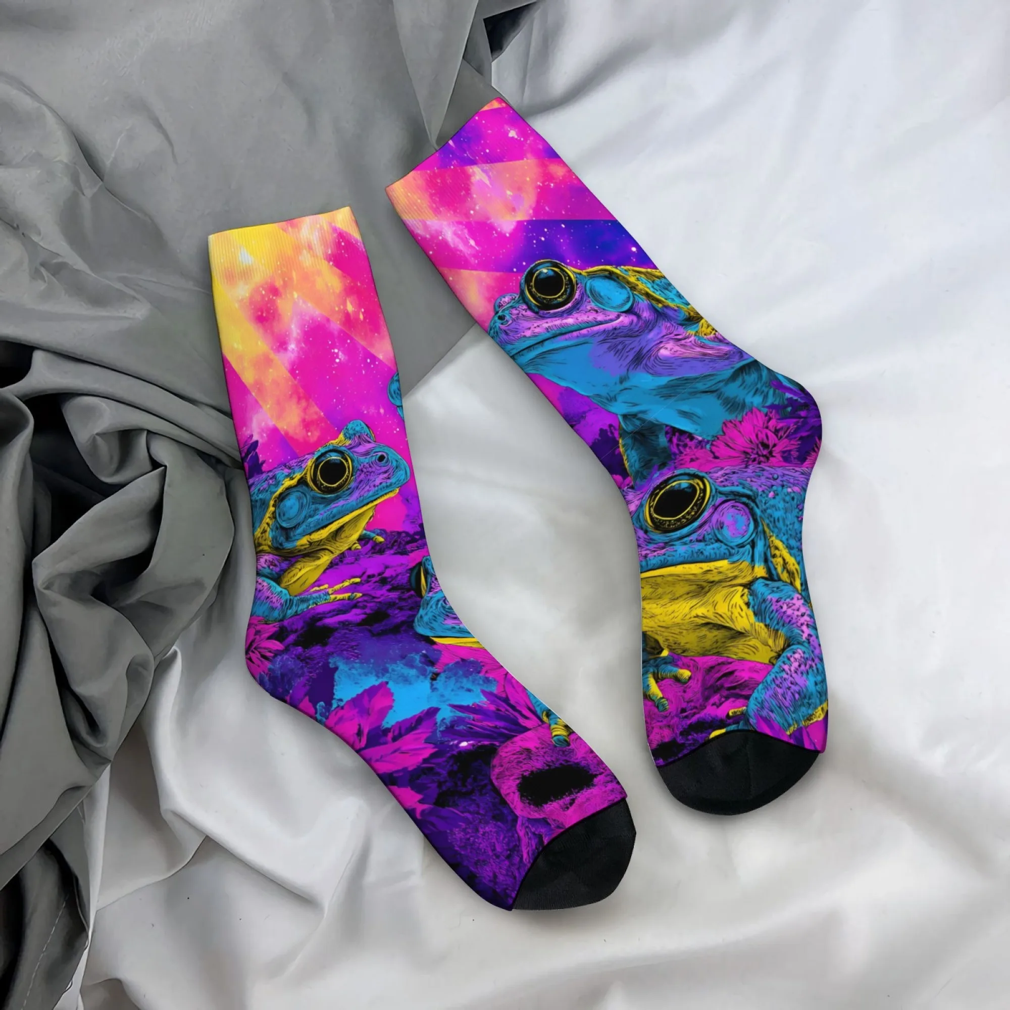 Novel Harajuku Retro Psychedelic Neon Frog Pattern Crew Socks Purple Pink Gradient Base Mid-Calf Socks Edgy Casual Wear
