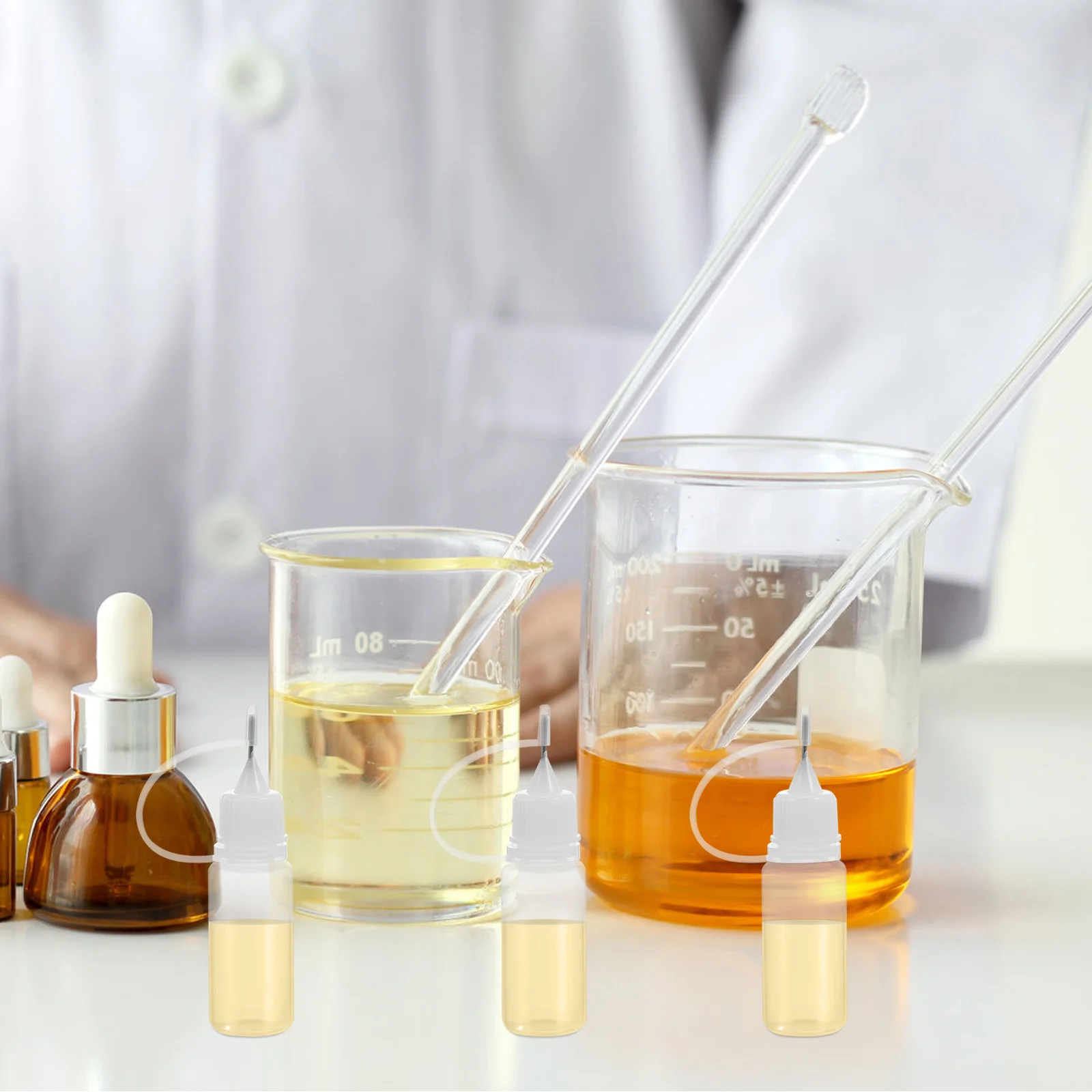 

50Pcs Lab Storage Sample Bottles Clear Plastic Squeeze Bottles Refillable Needle Tip Liquid Dropper Empty Mini Squeeze Bottle