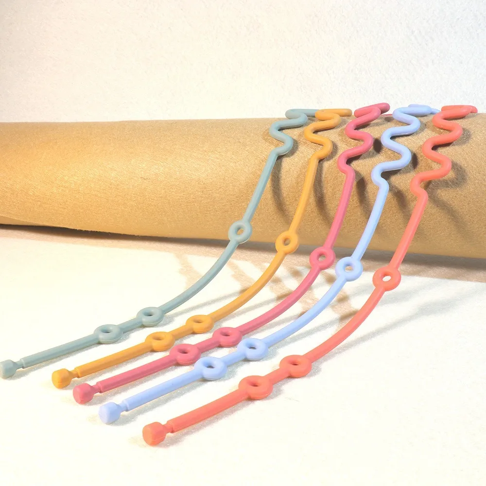 

New Silicone Baby Pacifier Chain Pacifier Anti Fall Rope Anti-lost Chain Stroller Accessory Nipple Holder