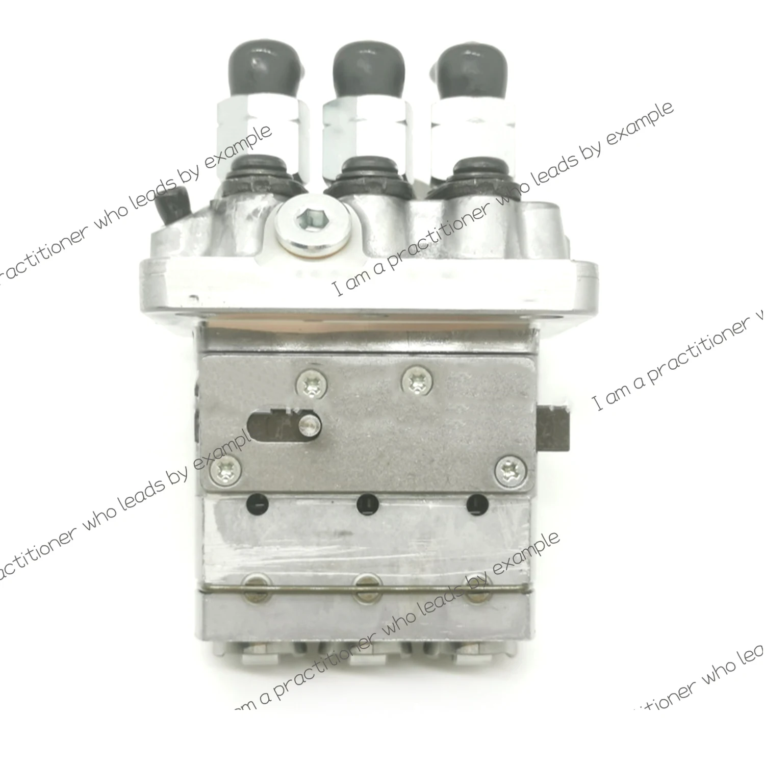 NEW Fuel Injector Pump for Kubota D722 D902 D782 BX1860 BX1870 GR2110 GR2120 RTV900G Tractor 1603251010 1600651012 Engine Parts