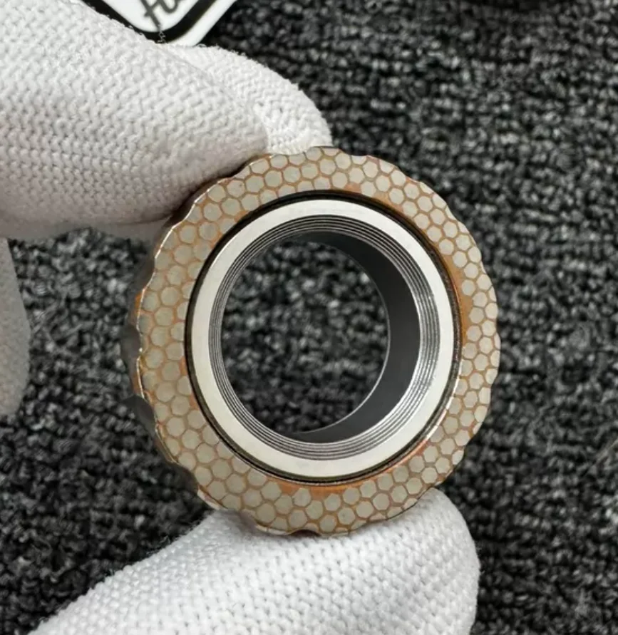 Used EDC Lautie inner+self-made superconducting mechanic M outer fidget decompression toy