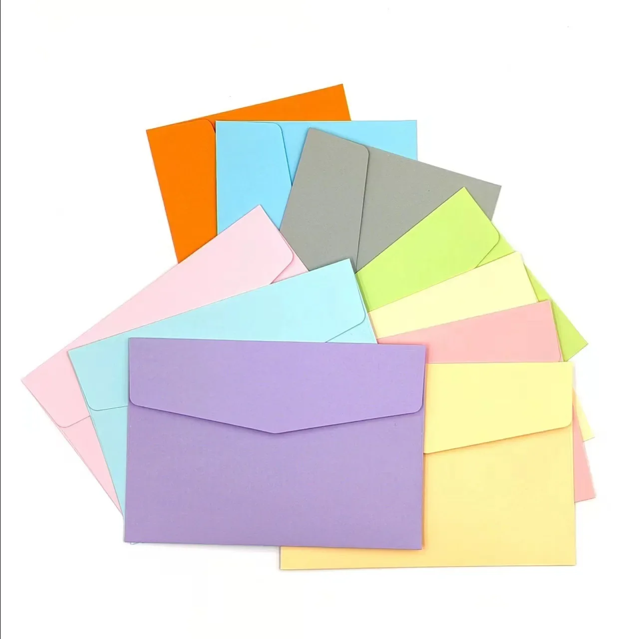 50pcs Multiple Colors Envelopes 130g Paper 16x11cm Greeting Card Business Card Western Envelope for Wedding Invitation Packaging
