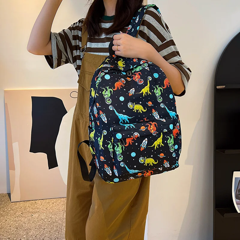 حقيبة يد نايلون متينة للنساء حقائب ظهر كاجوال بنمط كرتوني سعة كبيرة مع حزام قابل للتعديل لطلاب الجامعات #3
