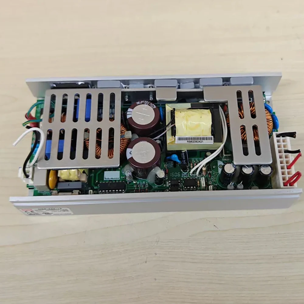 USP-225-12 Power Module +12V 18.7A