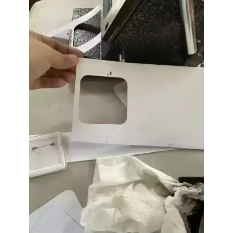 Nuovo taglierino manuale per carte da 61 * 61 mm per macchine per la produzione di bottoni da tavolo ad angolo tondo in carta, materiale plastico