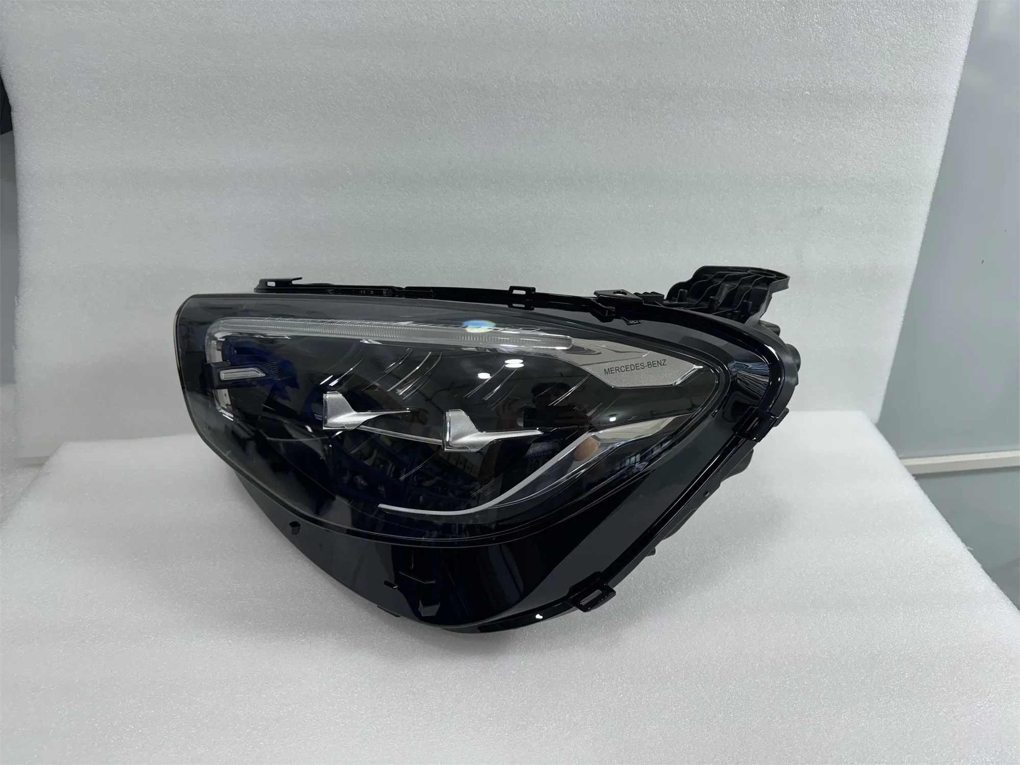 Suitable for Mercedes-Benz E-Class W213 2021 Headlight Car Headlight Car Led, Factory Direct Sales