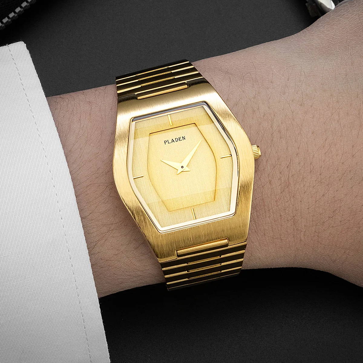 

Роскошные брендовые мужские часы, классические винные бочки, простой дизайн с двумя стрелками, золотые кварцевые водонепроницаемые мужские часы из нержавеющей стали