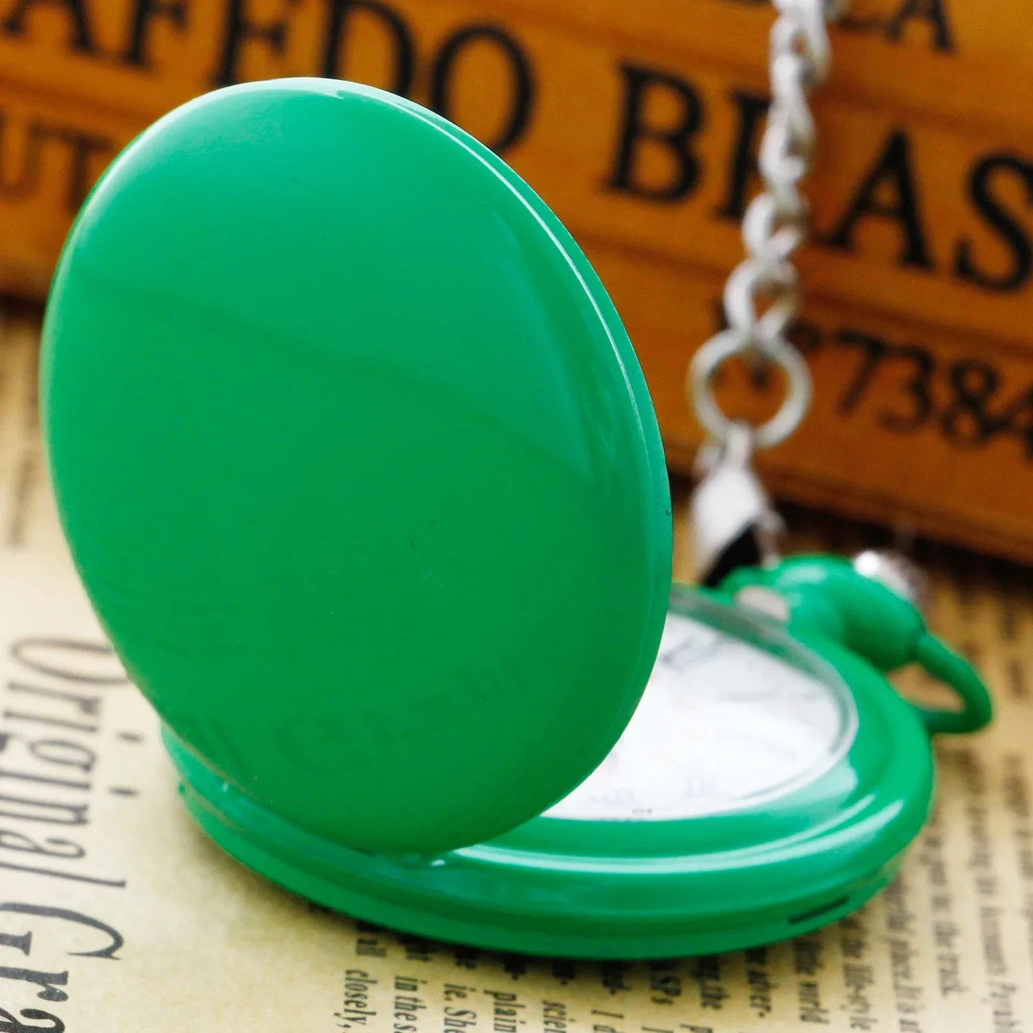 Exquisite Green Macaron Roman Digital Men's and Women's Quartz Pocket Watch Vintage Fashion Necklace Jewelry Student Gifts