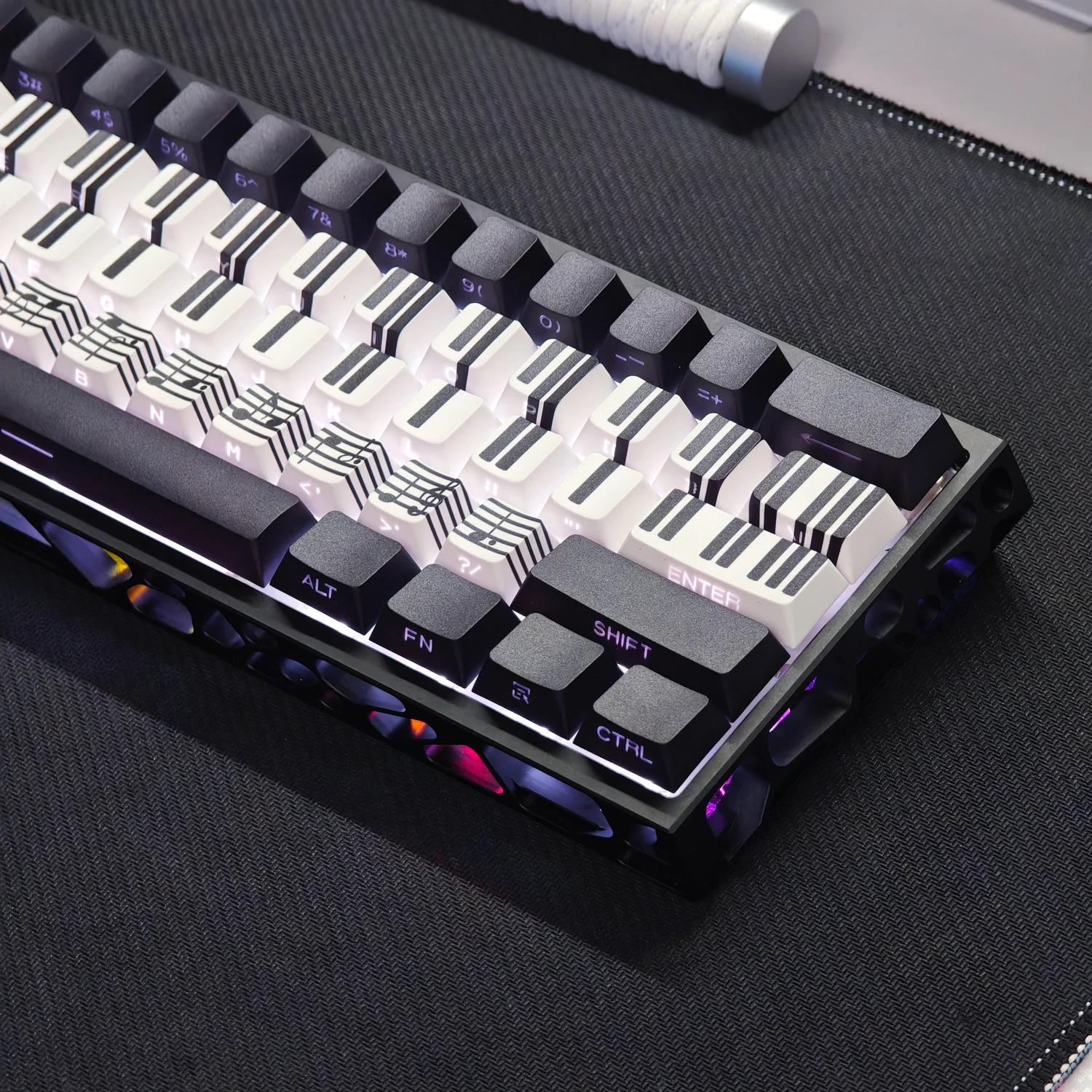 98 Keys Sky City Keycap Side Engraved Light-transmitting Wooting Keycap Ace60 Original Height 65 68 75 87