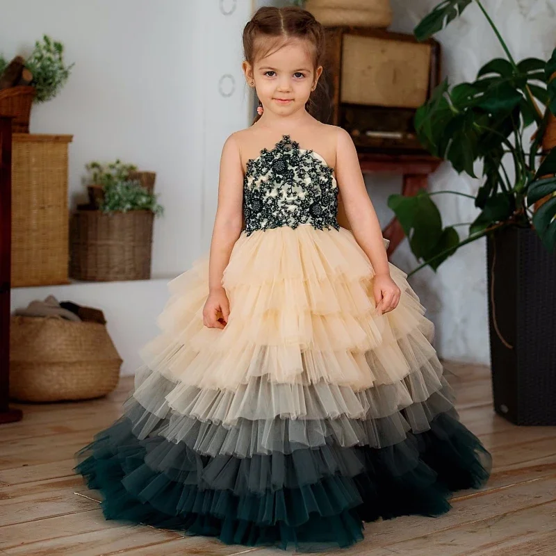 Strapless Flower Girl Dress Lace Appliques A-Line Sleeveless Floor Length Tiered Green And Champagne Dress Party Gown Customized