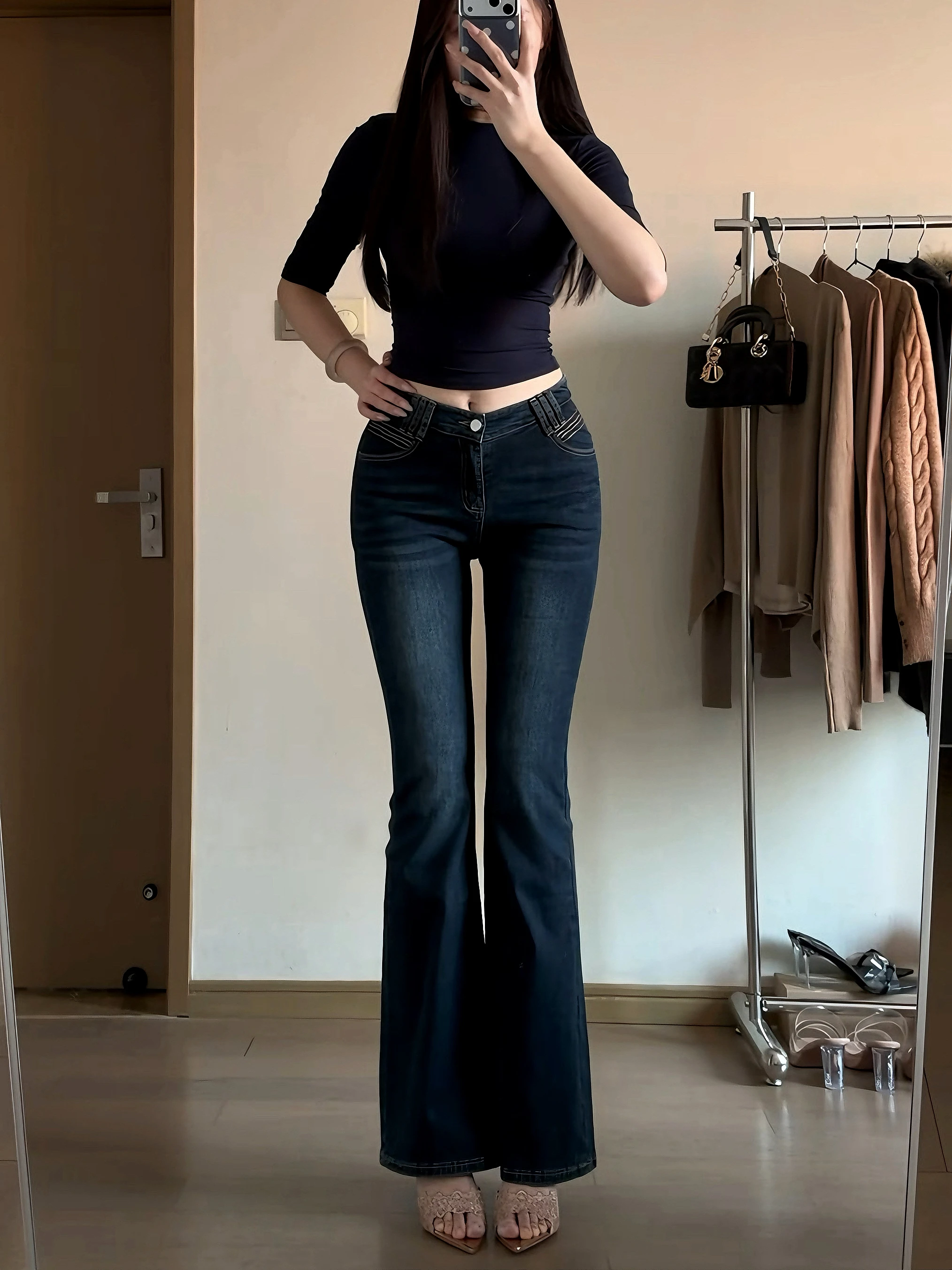 High Waist Flared Pants Women's Slim Fit High Elastic Comfortable Denim V Shape Waist Design Butt Enhancing Classic Blue Jeans