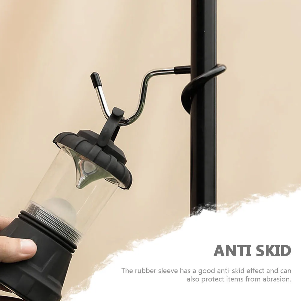 2 قطعة خطاف إضاءة التخييم دوامة القطب هوك المضادة للانزلاق خيمة مصباح شماعات للتخييم في الهواء الطلق التنزه الصيد فانوس معلقة والعتاد